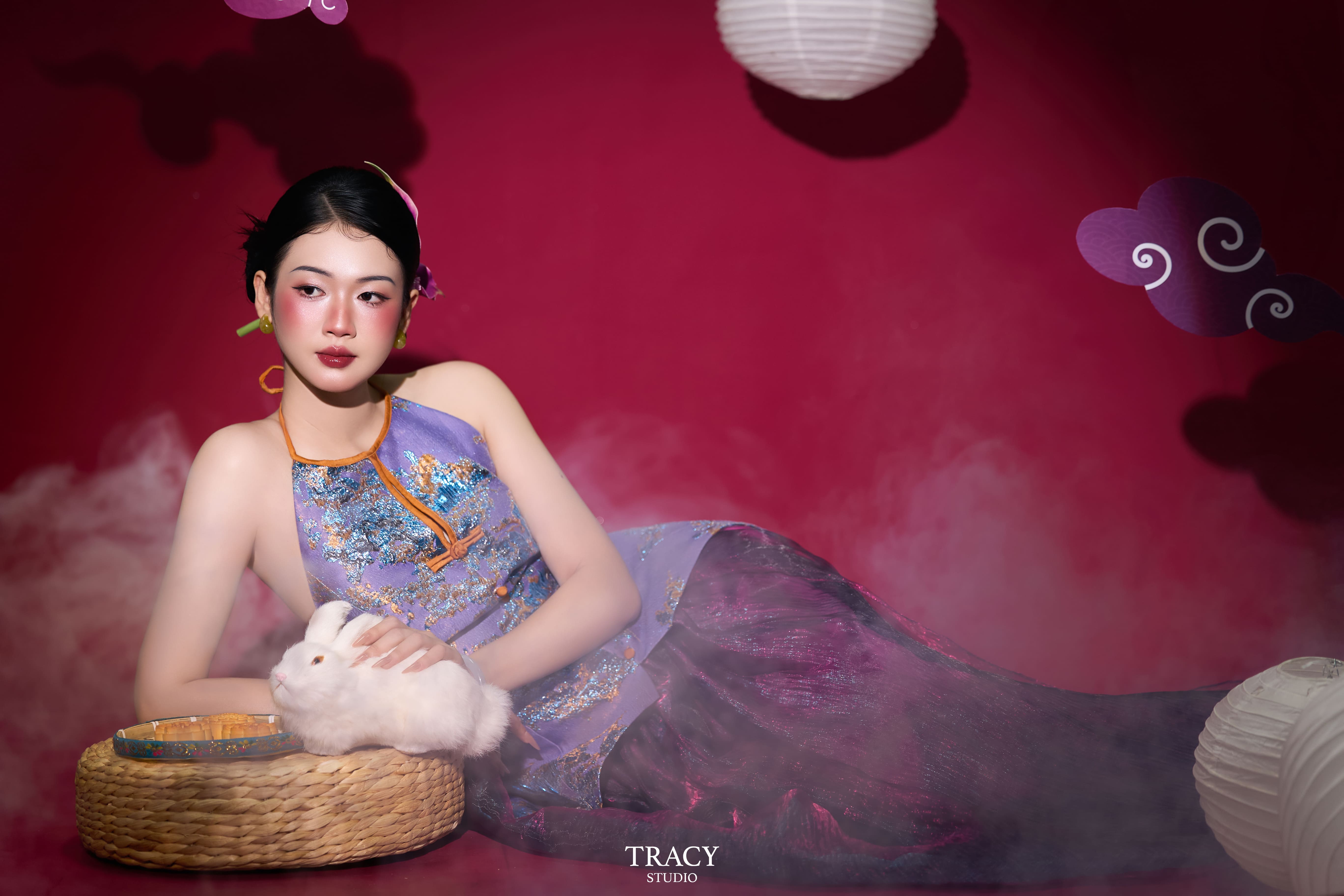 frontend/img/gallery/anh-tet-yem-ao-dai/tracy-studio-chup-concept-trung-thu (7).jpg